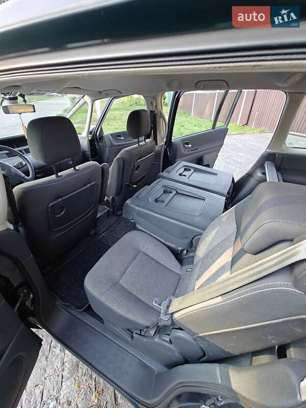 Минивэн Renault Espace 2010 в Гадяче