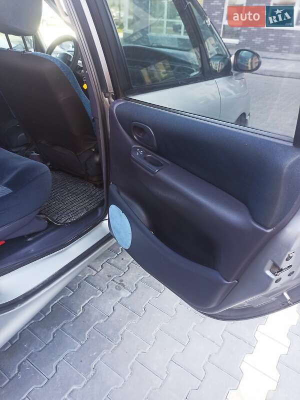 Мінівен Renault Espace 2002 в Ірпені фото 14 Мінівен Renault Espace 2002 в Ірпені