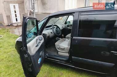 Минивэн Renault Espace 2003 в  фото 5 Минивэн Renault Espace 2003 в