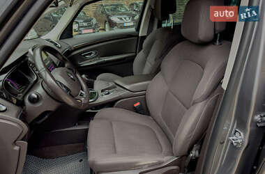 Минивэн Renault Espace 2015 в 