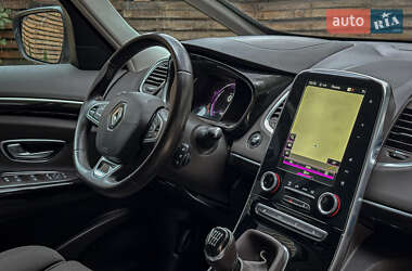 Минивэн Renault Espace 2015 в 