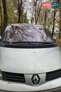 Минивэн Renault Espace 2004 в  фото 2 Минивэн Renault Espace 2004 в