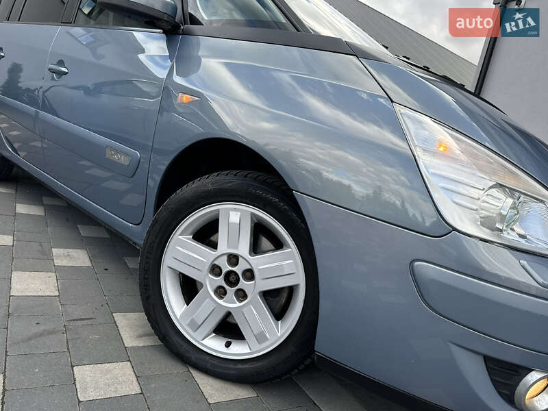 Мінівен Renault Espace 2006 в Дрогобичі