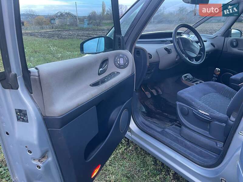 Минивэн Renault Espace 2003 в Черновцах фото 12 Минивэн Renault Espace 2003 в Черновцах