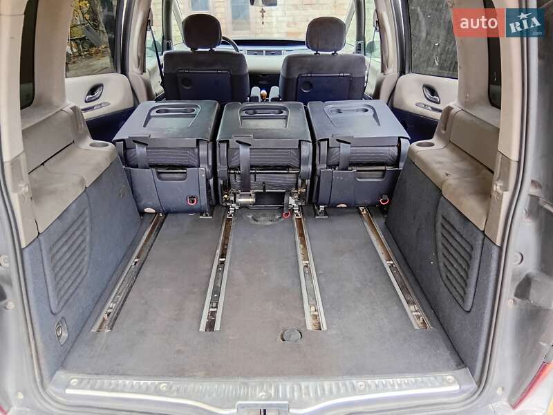 Мінівен Renault Espace 2002 в Ватутіному