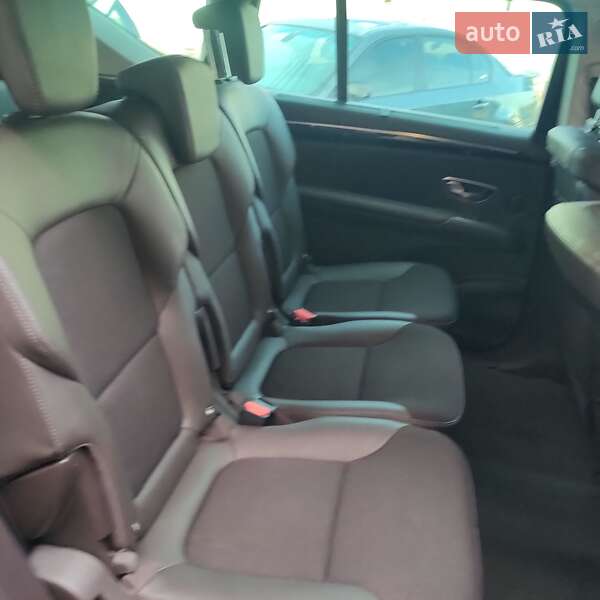 Минивэн Renault Espace 2016 в Ровно фото 19 Минивэн Renault Espace 2016 в Ровно