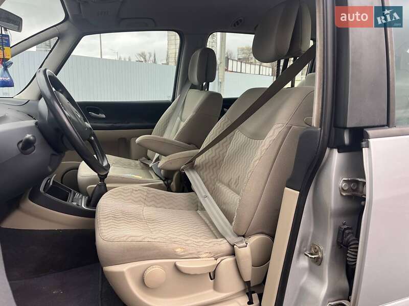 Минивэн Renault Espace 2006 в Киеве