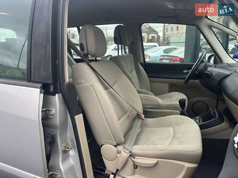 Минивэн Renault Espace 2006 в Киеве