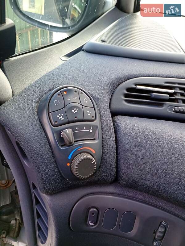 Минивэн Renault Espace 2000 в Сарнах фото 10 Минивэн Renault Espace 2000 в Сарнах