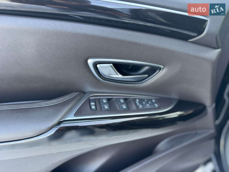 Минивэн Renault Espace 2016 в Дубно