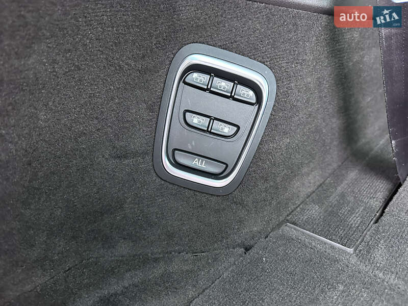 Минивэн Renault Espace 2017 в Миргороде фото 46 Минивэн Renault Espace 2017 в Миргороде