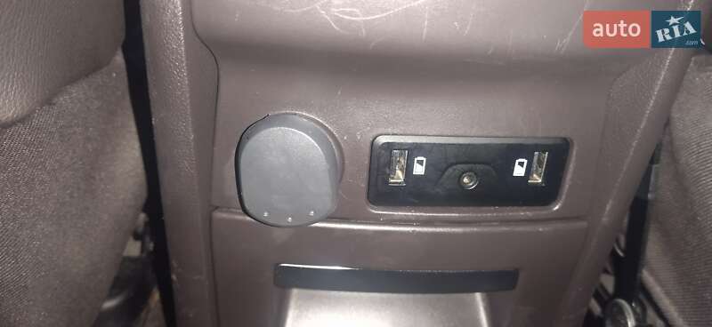 Мінівен Renault Espace 2016 в Стрию