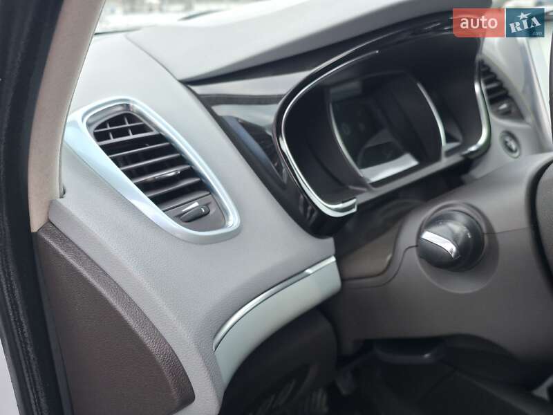 Мінівен Renault Espace 2015 в Дніпрі