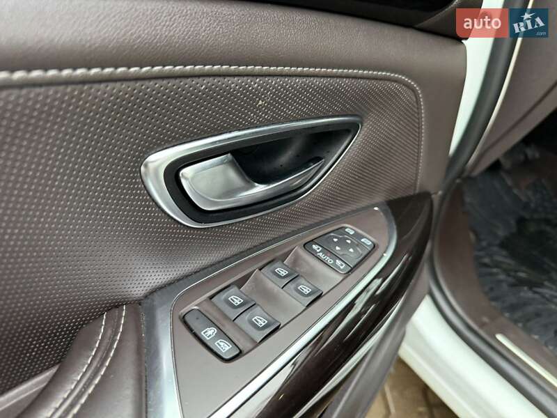 Минивэн Renault Espace 2015 в Луцке фото 16 Минивэн Renault Espace 2015 в Луцке