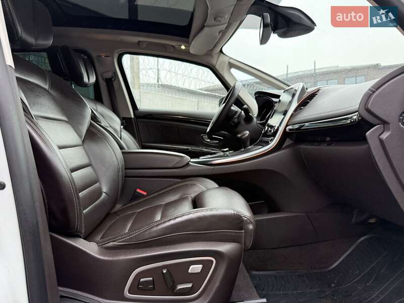 Минивэн Renault Espace 2015 в Луцке фото 28 Минивэн Renault Espace 2015 в Луцке