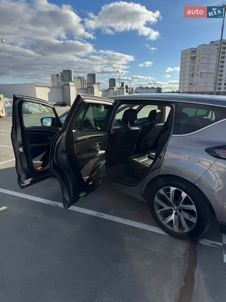 Минивэн Renault Espace 2016 в Киеве