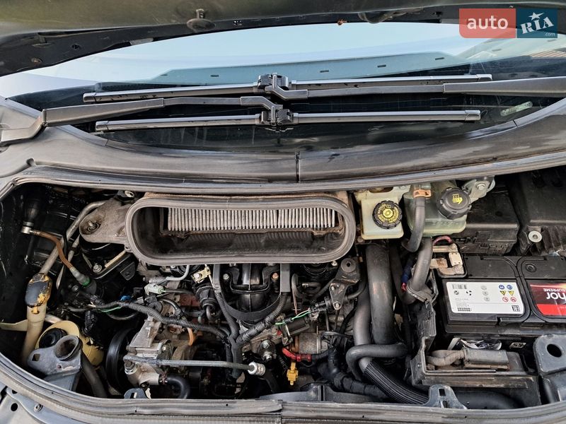 Минивэн Renault Espace 2005 в Херсоне