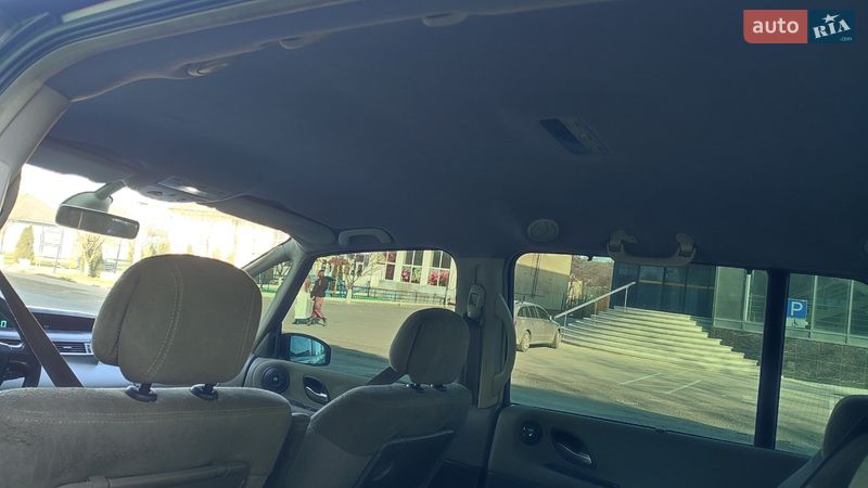 Минивэн Renault Espace 2004 в Тячеве