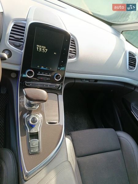 Минивэн Renault Espace 2015 в Кременце