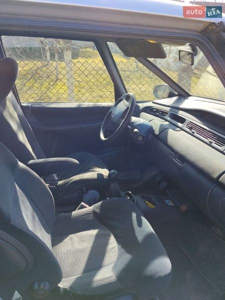 Минивэн Renault Espace 2001 в Львове