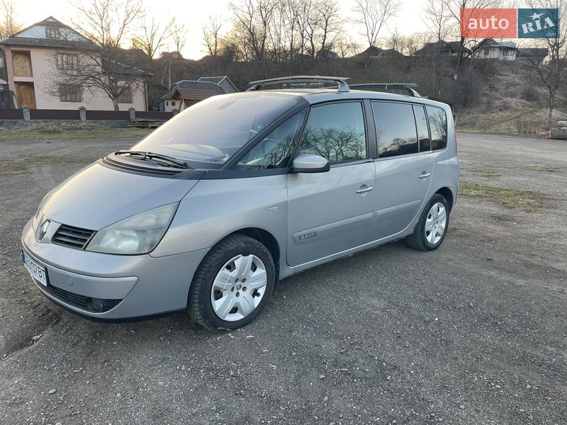 Минивэн Renault Espace 2003 в Косове