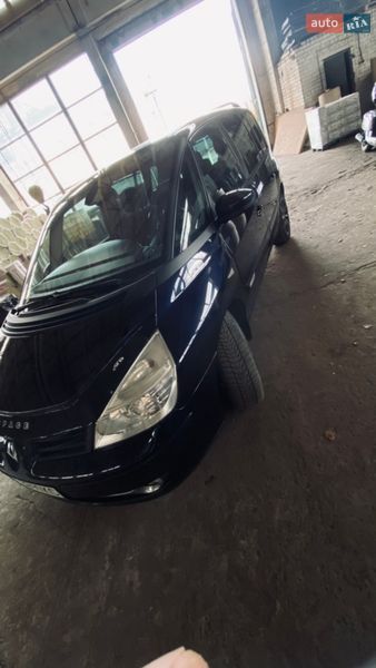 Мінівен Renault Espace 2006 в Дніпрі