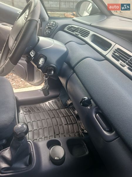 Минивэн Renault Espace 2001 в Львове