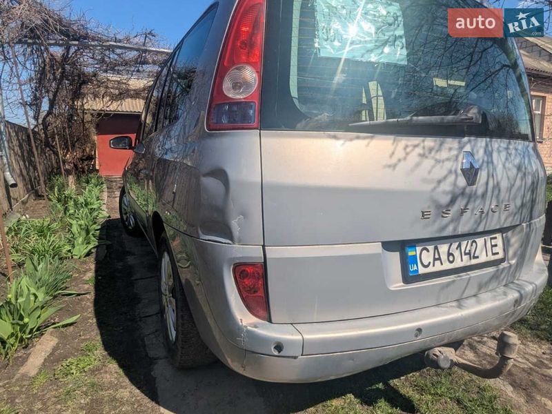 Минивэн Renault Espace 2005 в Корсуне-Шевченковском