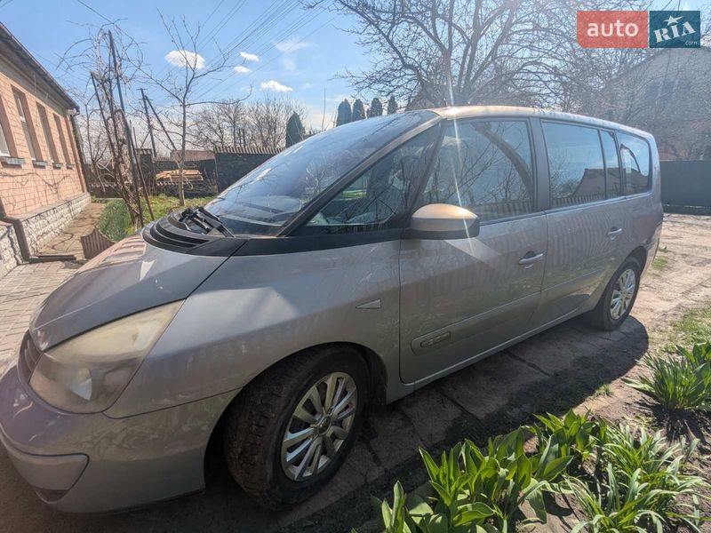 Минивэн Renault Espace 2005 в Корсуне-Шевченковском