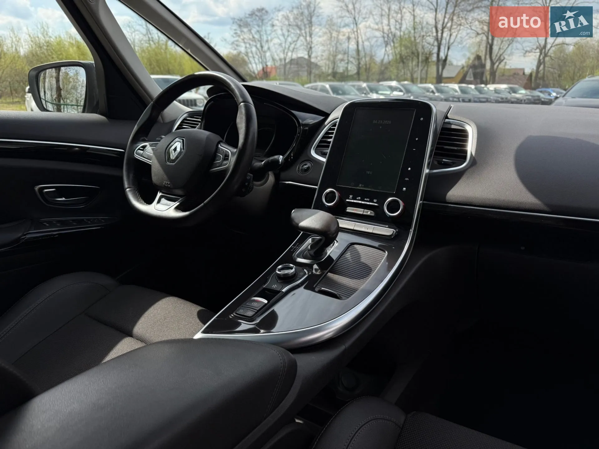 2017 Renault Espace - мініатюра 16