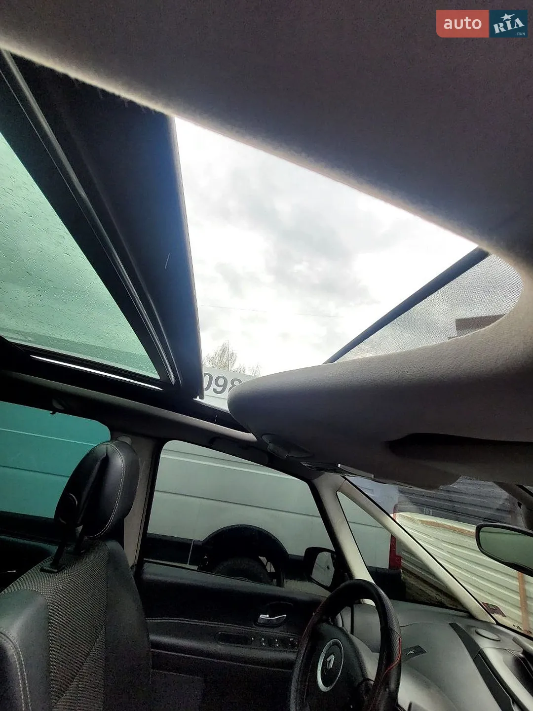 2010 Renault Espace - мініатюра 32