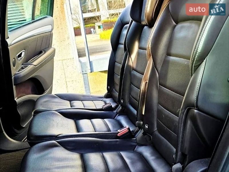 Минивэн Renault Espace 2015 в Ровно