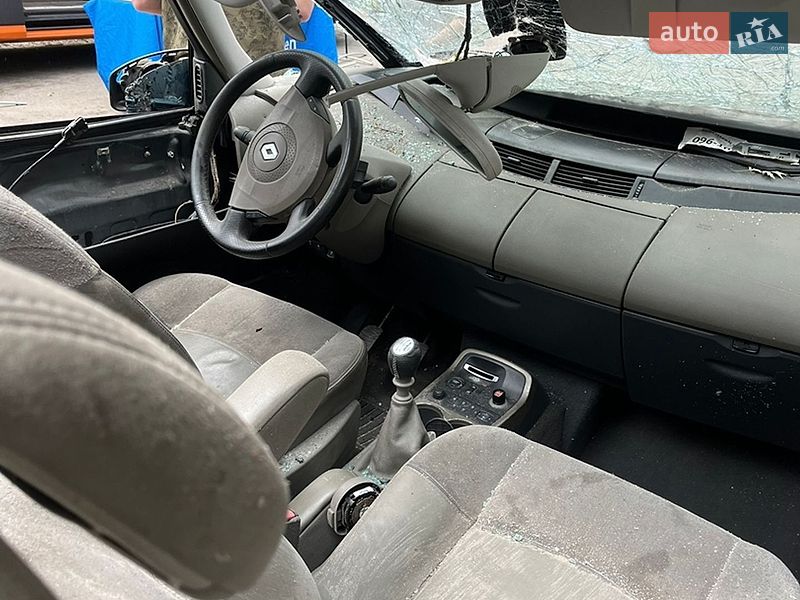 Минивэн Renault Espace 2005 в Киеве фото 32 Минивэн Renault Espace 2005 в Киеве