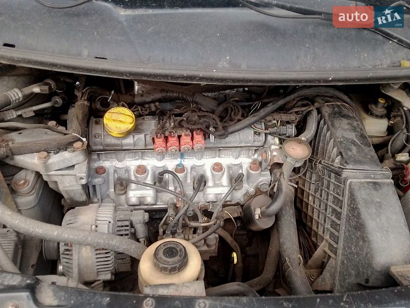 Мінівен Renault Espace 2000 в Львові