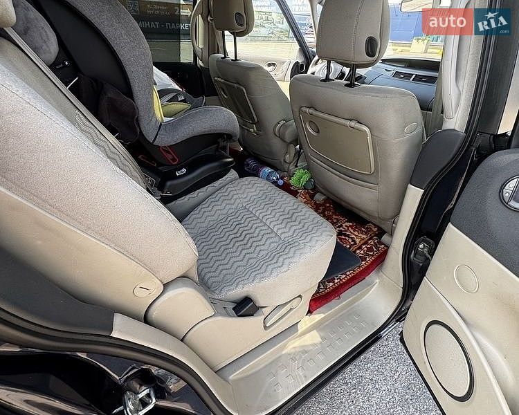 Минивэн Renault Espace 2006 в Софиевской Борщаговке
