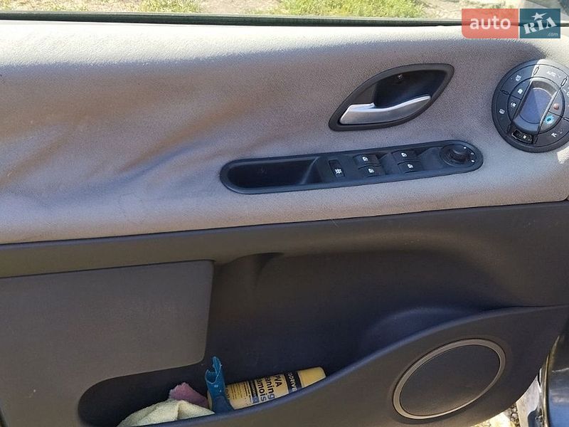 Мінівен Renault Espace 2004 в Борщеві
