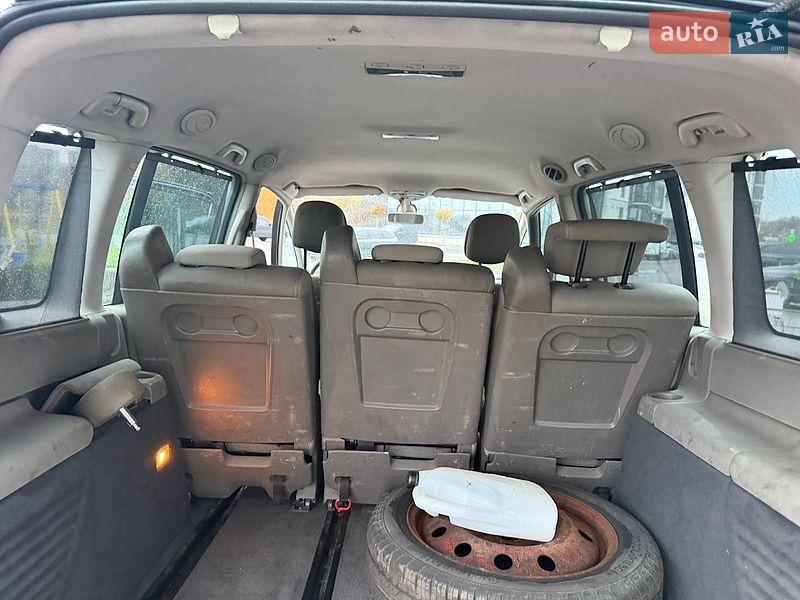 Минивэн Renault Espace 2006 в Ровно