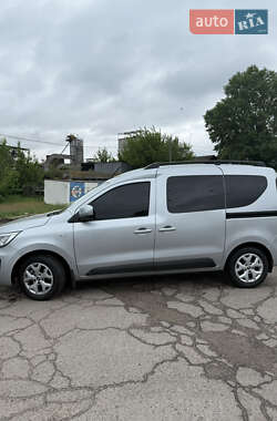 Мінівен Renault Express 2023 в 