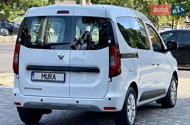 Минивэн Renault Express 2024 в 