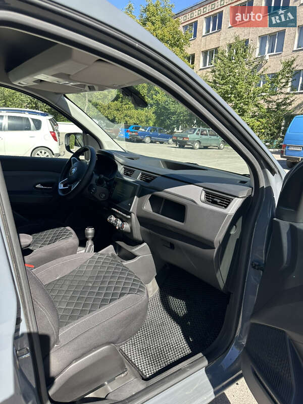 Грузовой фургон Renault Express 2023 в Тернополе