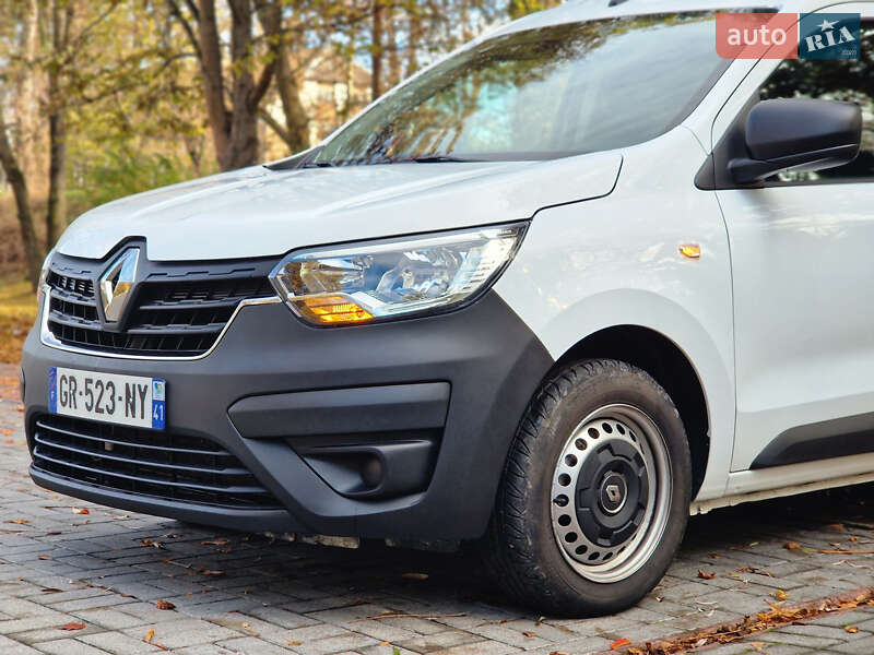 Грузовой фургон Renault Express 2023 в Дрогобыче