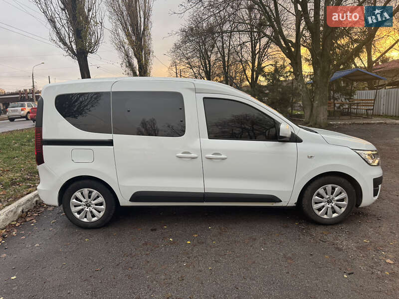 Минивэн Renault Express 2022 в Харькове фото 4 Минивэн Renault Express 2022 в Харькове