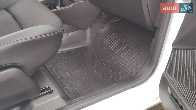 Вантажний фургон Renault Express 2023 в Дрогобичі