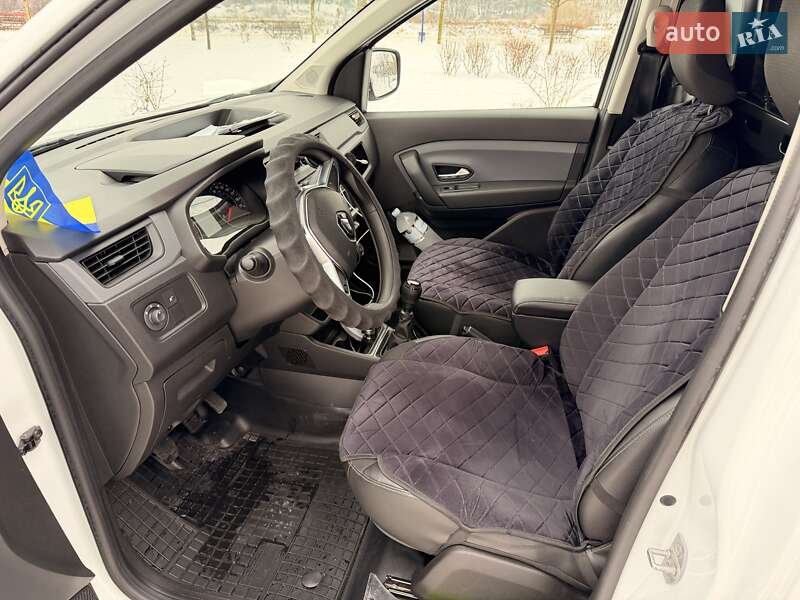 Вантажний фургон Renault Express 2023 в Ірпені