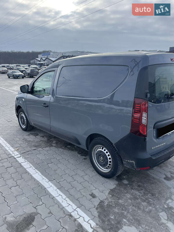 Вантажний фургон Renault Express 2022 в Львові