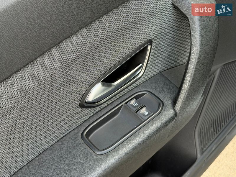 Минивэн Renault Express 2022 в Киеве фото 5 Минивэн Renault Express 2022 в Киеве