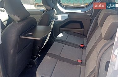 Мінівен Renault Express 2024 в Тернополі