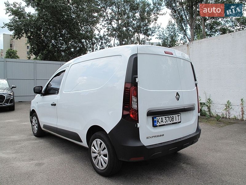 Грузопассажирский фургон Renault Express 2023 в Киеве