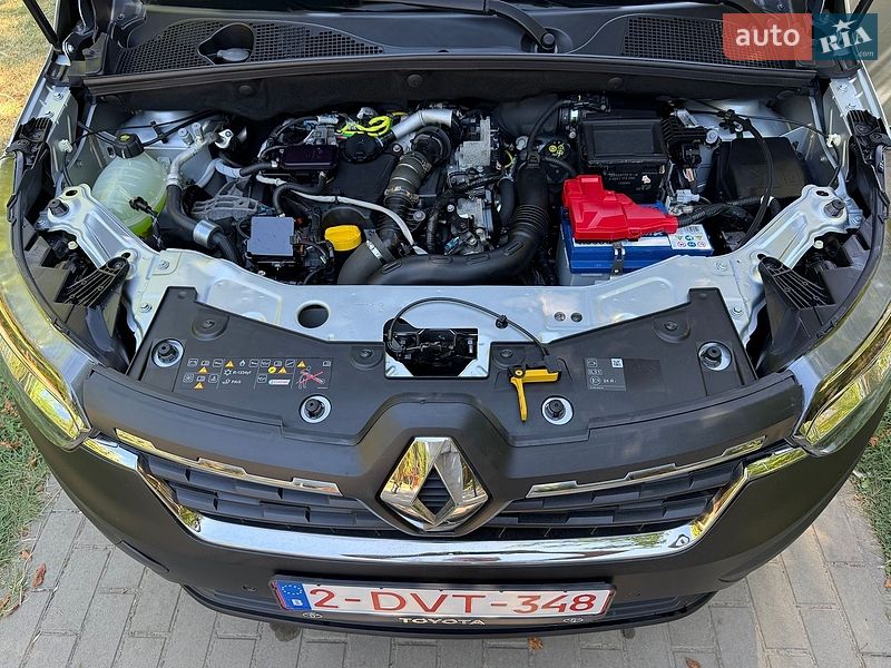 Грузовой фургон Renault Express 2023 в Млинове