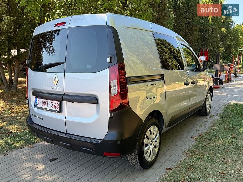 Вантажний фургон Renault Express 2023 в Млиніві